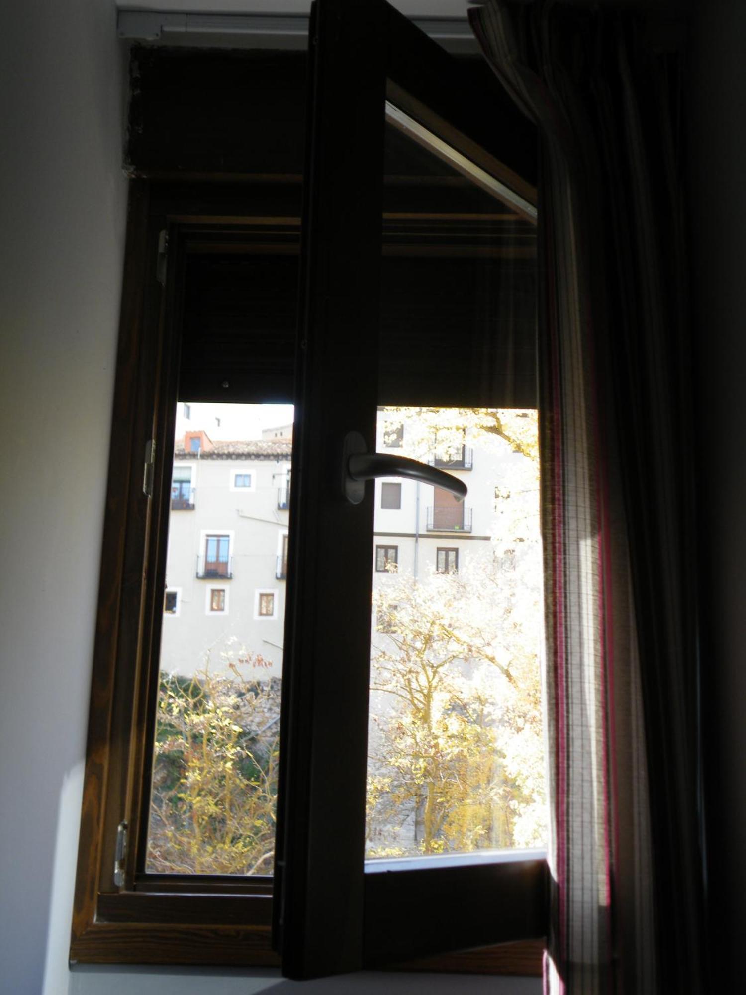 Hostal La Ribera Del Jucar Cuenca  Quarto foto